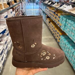 Skechers Brown Floral Embroidered Boots